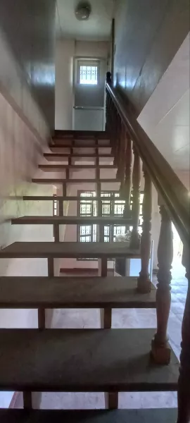 Pre-Owned House & Lot For Sale in Tagaytay City-MC