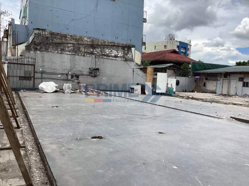 E Rodriguez 1,040 Lot for Lease