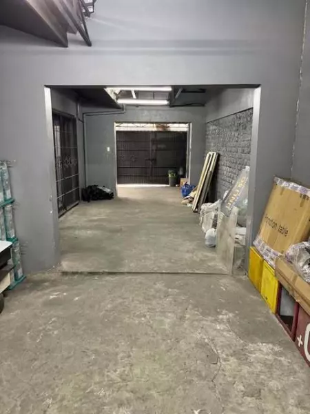 276sqm Warehouse, Commercial Space or Office Use for Rent in Better Living Paran