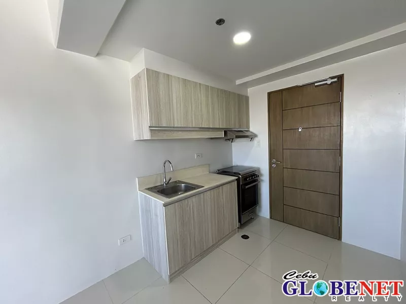 Corner Studio in Taft East Gate