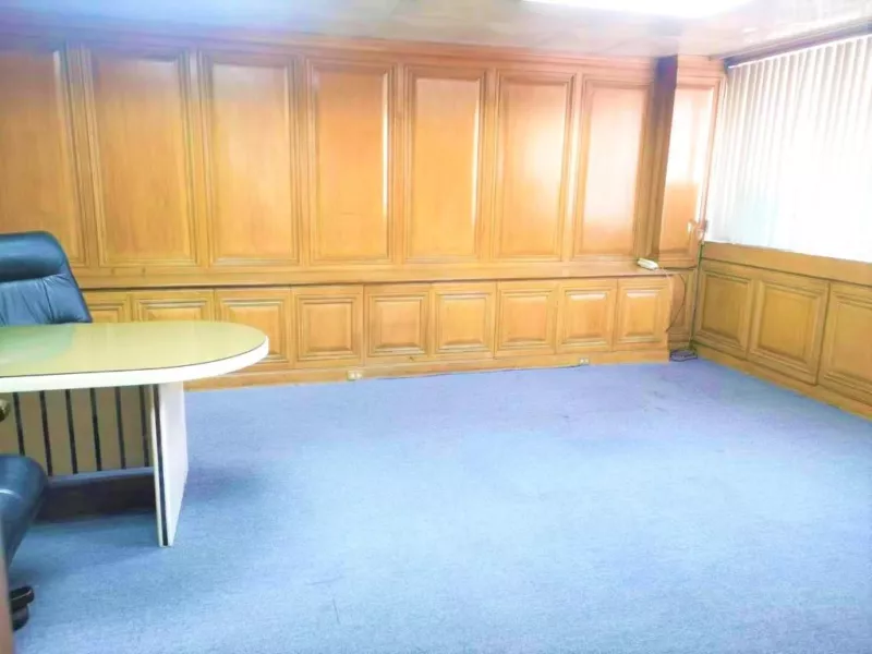 FOR SALE: Prime Office Space 210 sqm in Binondo, Manila!