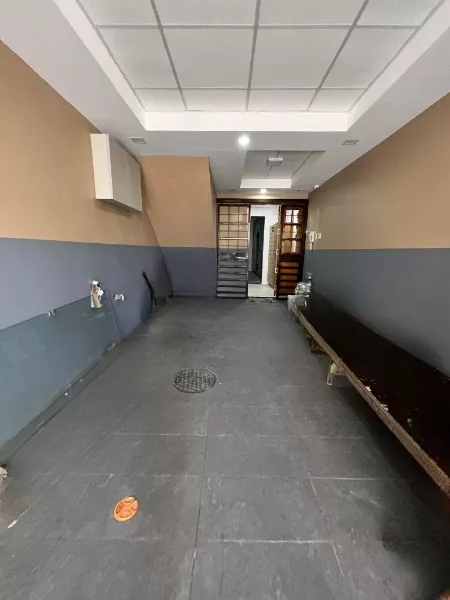 Townhouse Property in Roxas District Quezon City For Sale w/ 4 Bedrooms 14.8M-LC