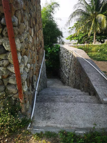 2,500sqm Beach Resort For Sale in Lobo Batangas
