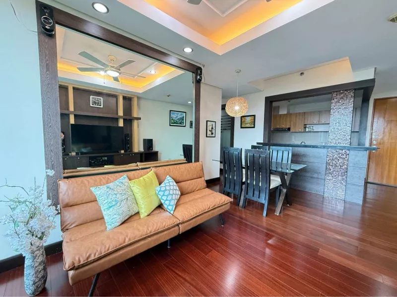 RFO Fully Furnished 2BR with Parking FOR LEASE / RENT at The Bellagio BGC Taguig