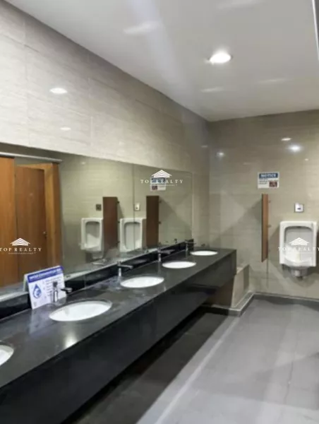 24/7 Warm Shell Office Space for Lease in Pasig City