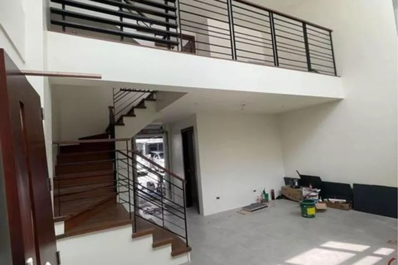 4-Storey Townhouse w/ 4-Bedrooms for Rent in Obrero, Quezon City