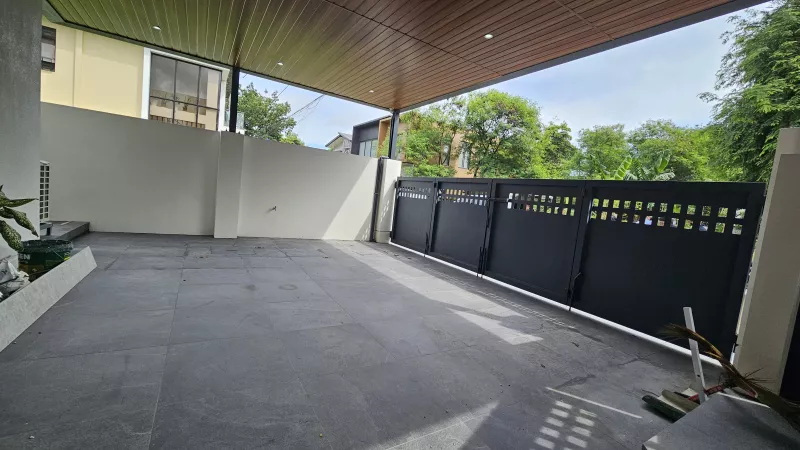 MODERN SEMI FURNISHED SINGLE ATTACHED IN SUCAT PARAÑAQUE CITY