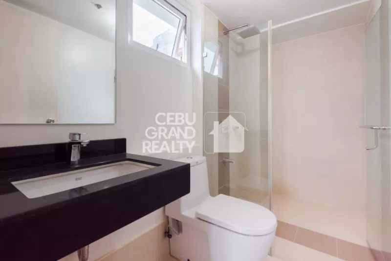Unfurnished 2 Bedroom Unit for Sale in Solinea Tower 3