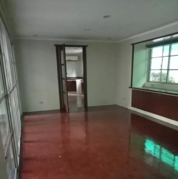 FOR LEASE: Dasmariñas Village Makati
