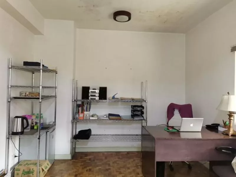 Baguio office space share an office space with accessible location with balcony