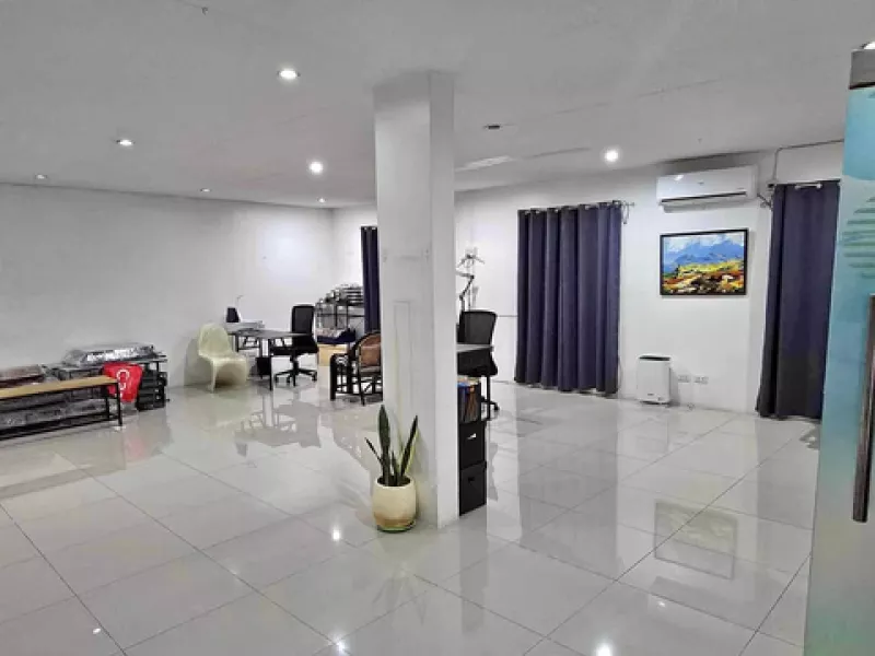 85 sqm. Office for Rent in Quezon City