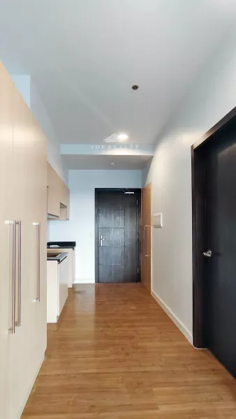 Condo for Sale in Makati at the Solstice