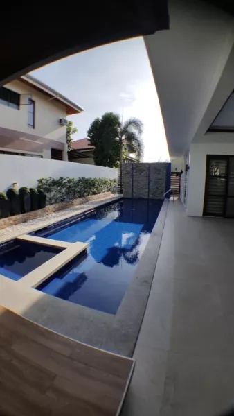 House and Lot FOR SALE in Ayala Southvale Primera with Pool