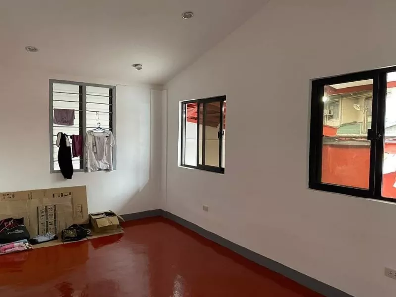 FOR LEASE CORNER HOUSE IN QC JHR_MKT0167