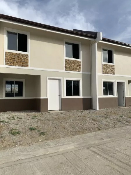 Expanded Townhouse Provision for 3 bedrooms near Eagle Ridge