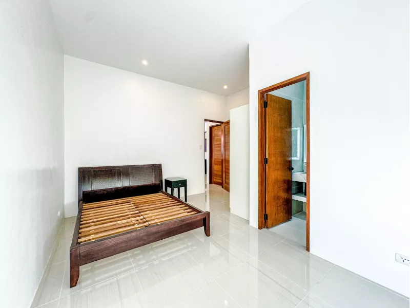 Newly Renovated Modern Living Designed Bungalow House and Lot for Sale Parañaque