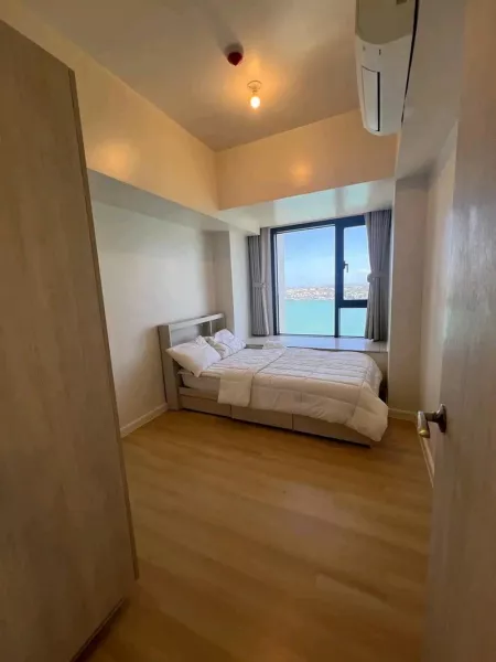 For Rent 3 bedroom Condo with Balcony in Mandaue City, Cebu