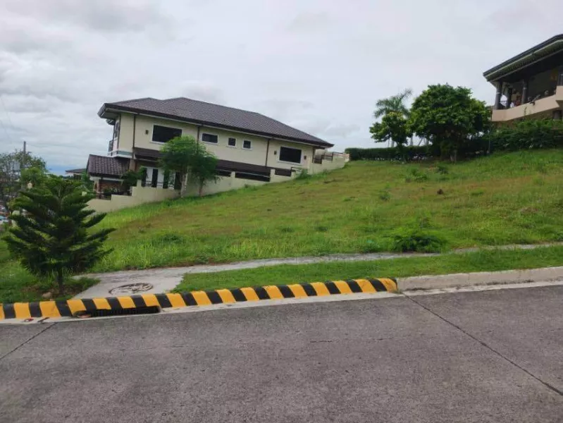 For Sale: Kishanta Lot