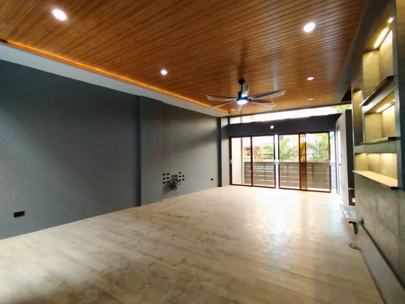 Better Living Don Bosco Paranaque 3 Storey Duplex Townhouse For Sale-JV2