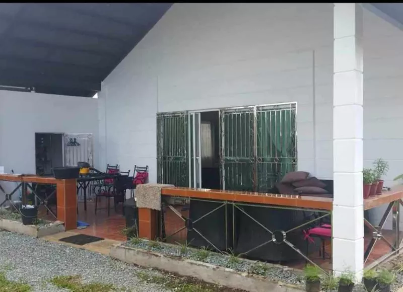Pre-Owned House & Lot For Sale in Tagaytay City-MC