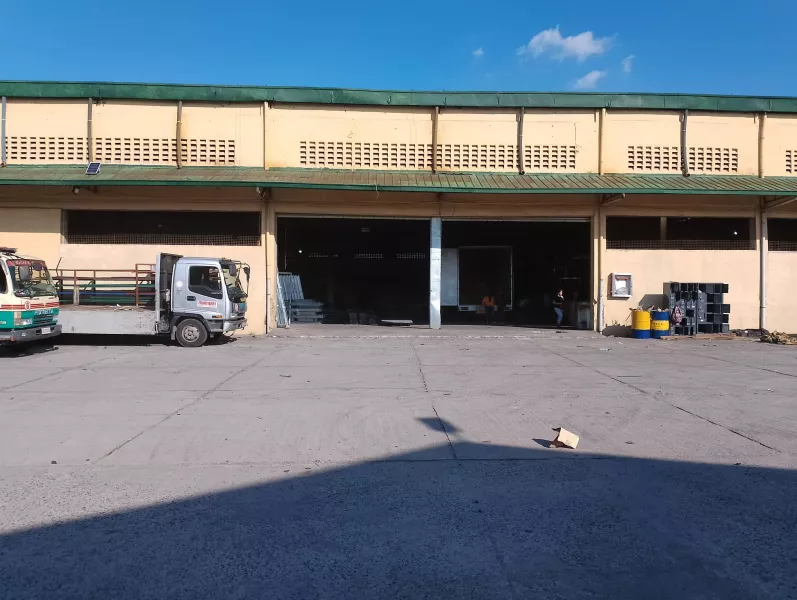 A brand new warehouse in Magalang Pampanga is up for lease.
