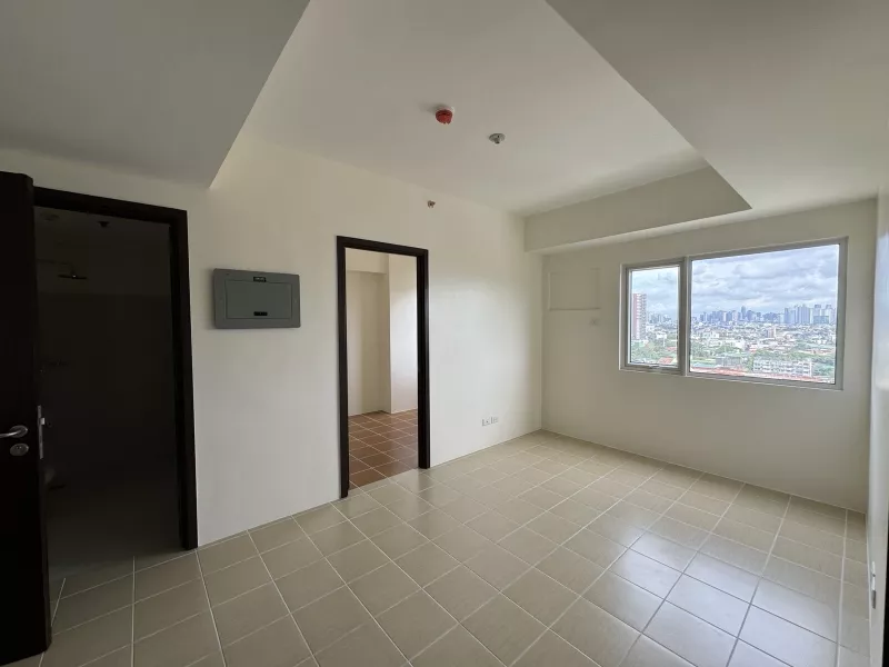 Rush move in 5% Downpayment only Studio 2BR unit Ready for Occupancy Rent to own