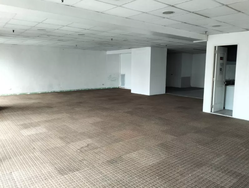 Office Space for Lease at Burgundy Corporate Tower Makati 550.00/sqm only