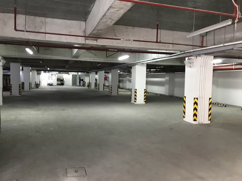 5 Storey Commercial Building in Molino Road, Bacoor, Cavite