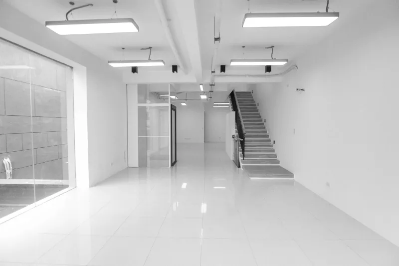 Commercial Unit For Sale in Tomas Morato Quezon City For Sale