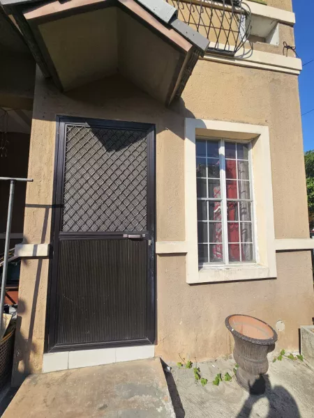 Town house for sale located at brgy ususan taguig city near BGC