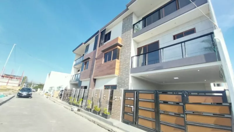 For Sale Modern Design Three (3) Storey Duplex House and Lot in Greenwoods Execu