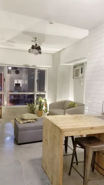 Clean Title RFO Furnished 1BR FOR SALE at Avida Towers 34th Street BGC Taguig