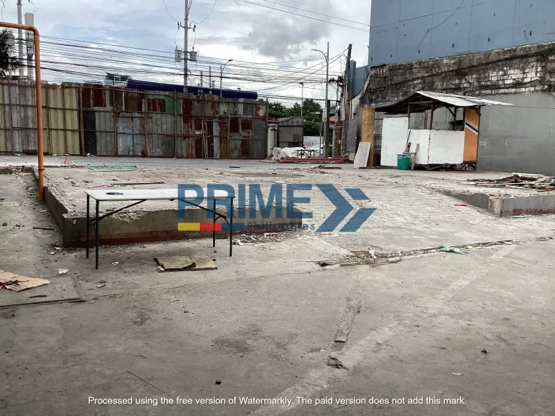 1,040 sqm Lot in Quezon City – Ideal for High-Value Commercial Ventures!