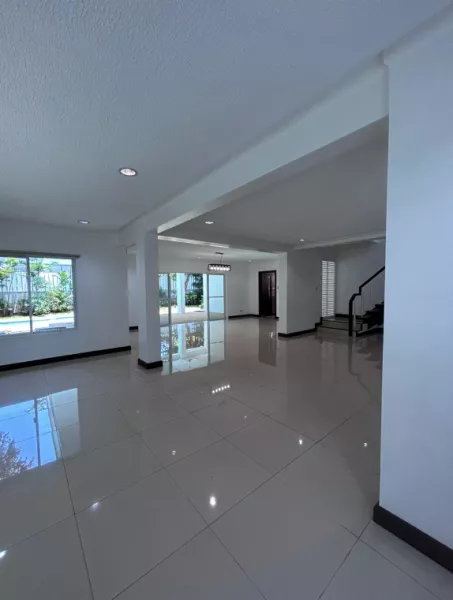 601 sqm 4BR House for Rent at Dasmariñas Village, Makati City