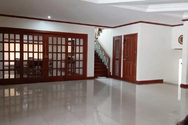 7-Bedroom House For Rent in Ayala Alabang