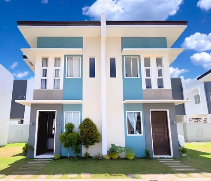 Duplex Type Townhouse for Sale in Bago City Brandnew and Modern-MD