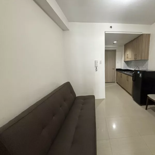 1BR with Balcony Shore1 near Mall of Asia