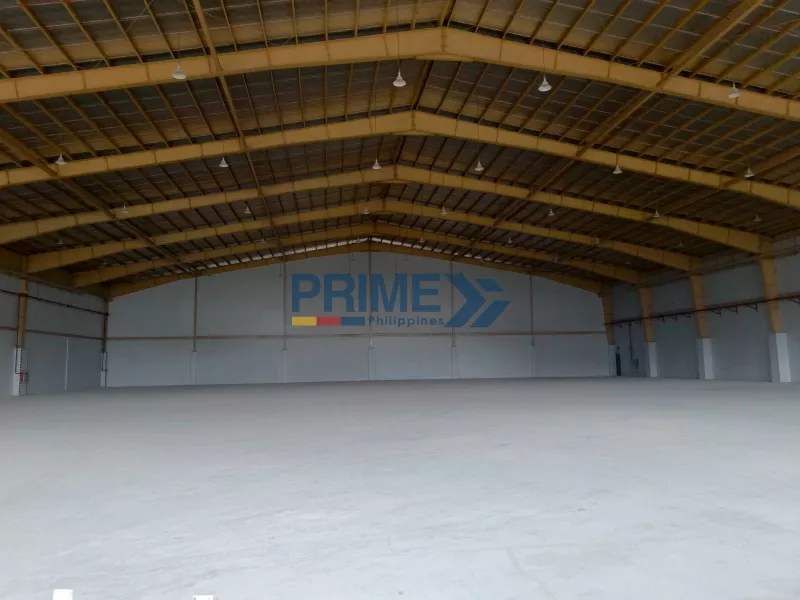 For Lease in Balagtas!! 2,550 sqm warehouse with high ceilings