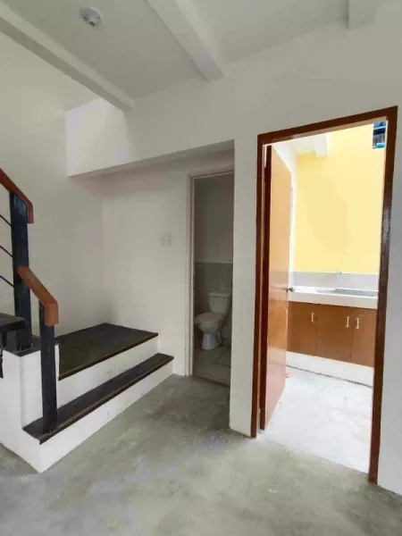 Affordable HOUSE AND LOT with FENCE AND GATE in NAIC CAVITE.