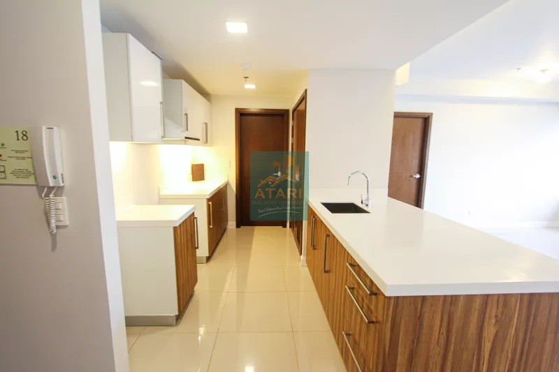 For Sale Special Corner Unit of 1-Bedroom In Alcoves -Direct Access To AyalaMall