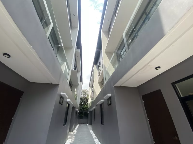 Teachers Village Quezon City Townhouse For Sale w/ 3 Bedrooms 25M-SD (JV2)