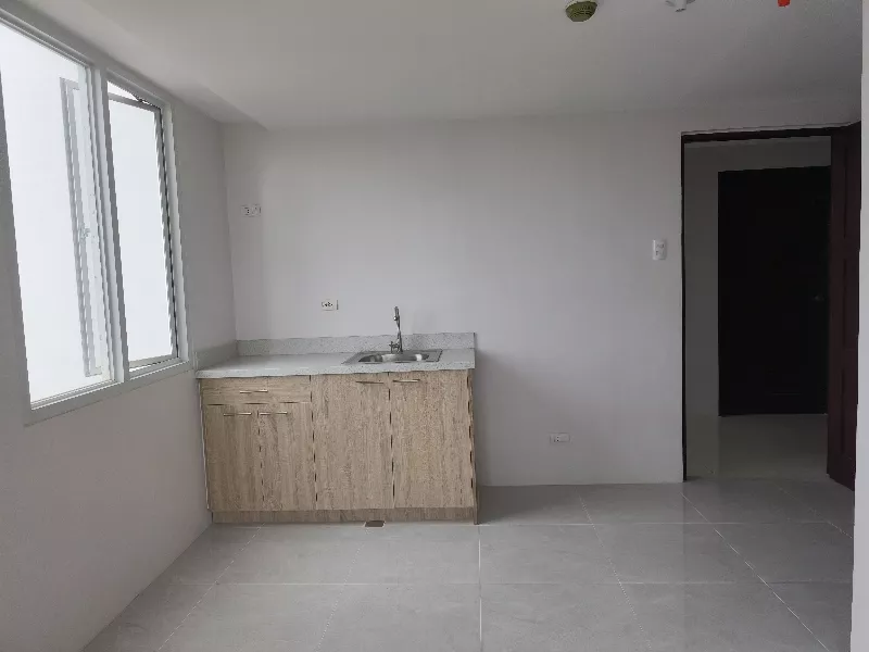 for rent brand 1 bedroom with balcony in Casa Mira Mandaue Cebu
