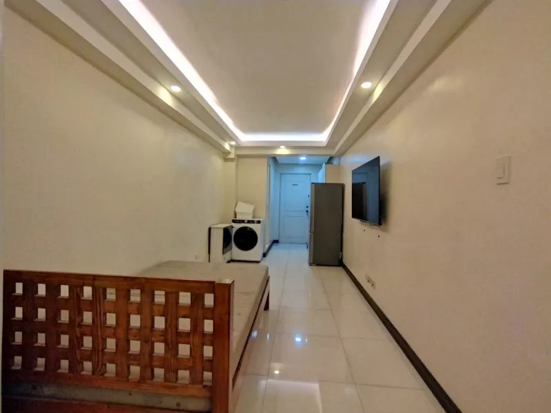 Mandaluyong Executive Mansion 2, 26 sqm, studio, semi furnished, Php 2.2M only!