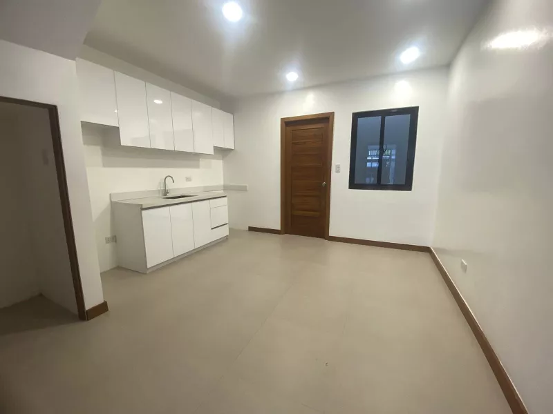 3 Storey Brand-New Townhomes with 3 Bedrooms For Sale in Sampaloc- PME