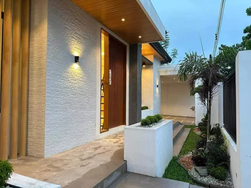 FOR SALE BRAND NEW MODERN ASIAN BUNGALOW HOUSE IN ANGELES CITY NEAR MARQUEE MALL