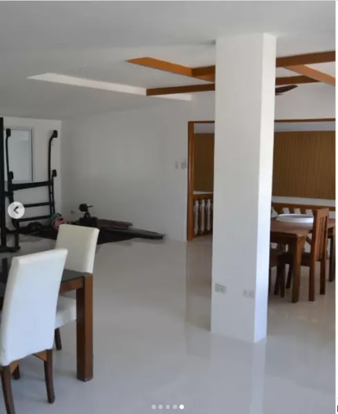 For Sale: Elegant House Near Congressional Ave., Project 8, Quezon City