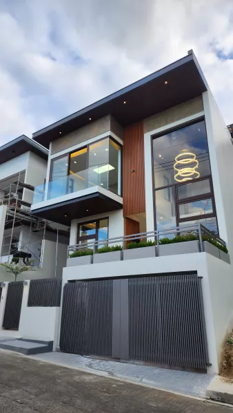 4Bedrooms Modern House and Lot High Ceiling in Antipolo Rizal near Marikina