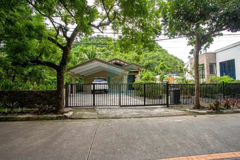 Maria Luisa Banilad House for sale