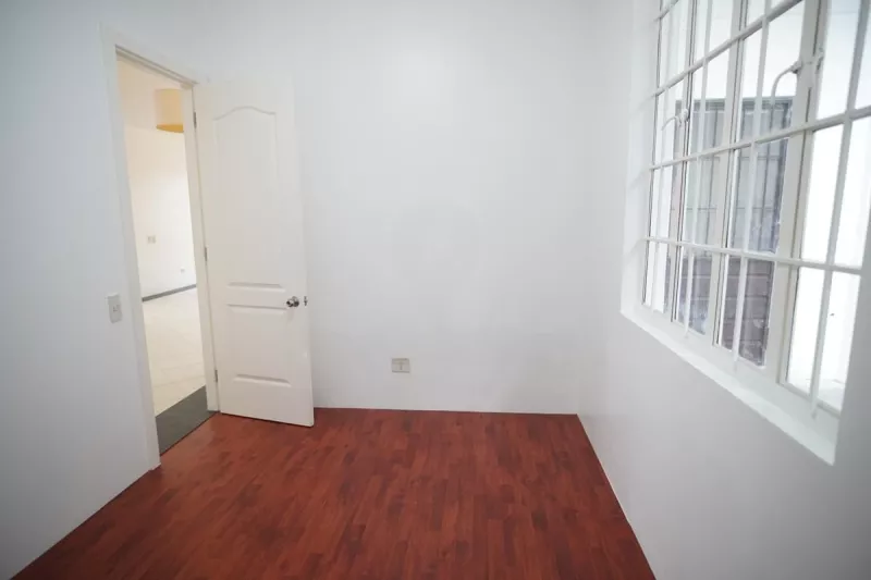 14M Bungalow Newly Renovated House for Sale in Paranaque Greenheights Village-JB