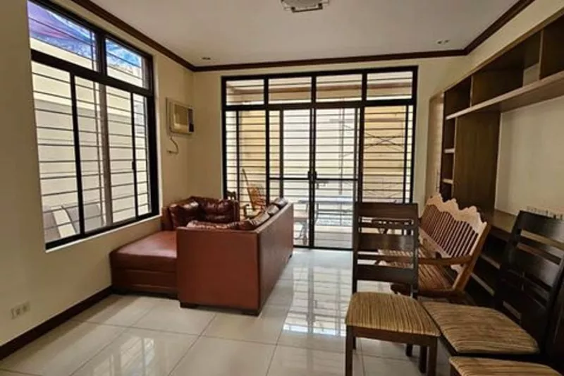 2-Storey House w/ 4-Bedrooms for Rent in Batasan Hills, Quezon City